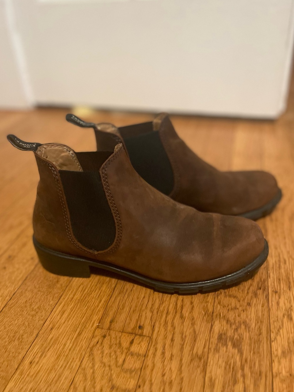 Blundstone Brown Chelsea Boots